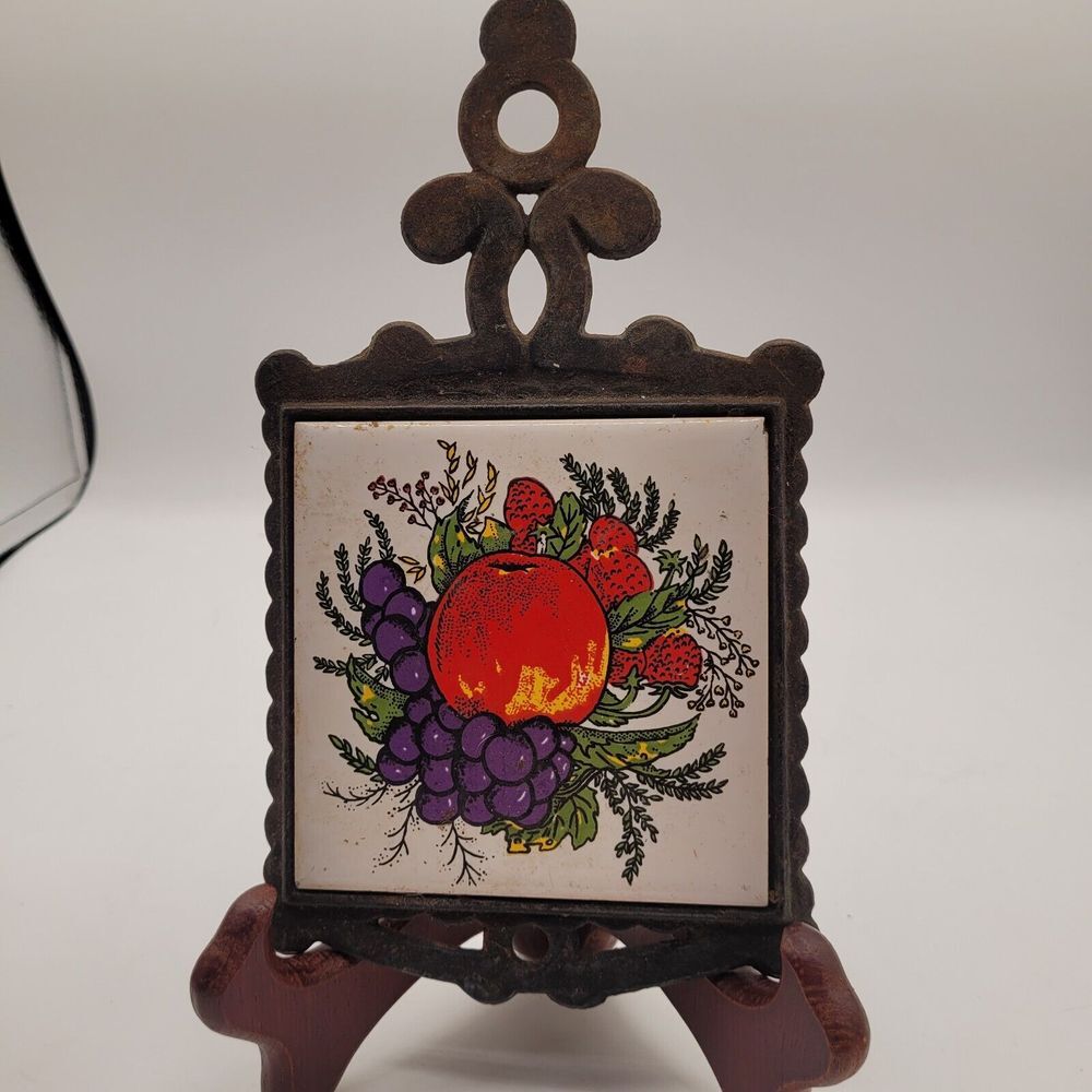 Vintage Cast Iron Fruit Tile Trivet/Wall Decor 1970's Taiwan Cathay Tile
